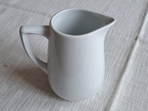 Altes porzellan milchkännchen - altes,